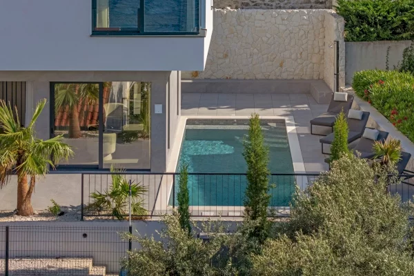 Villa Moderno